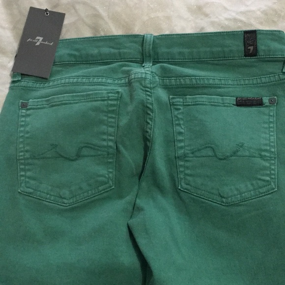 7 For All Mankind Cropped Jeans NWT - Picture 4 of 4